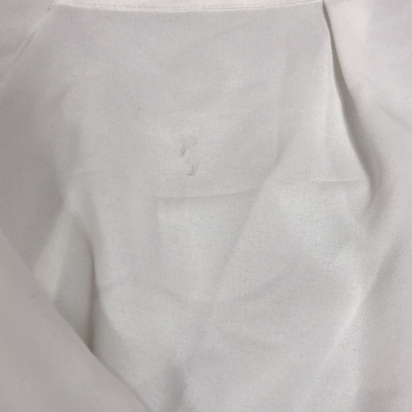 🎁 Bar III Trendy Plus Size Ruffled Button-Up Blouse - Picture 8 of 9